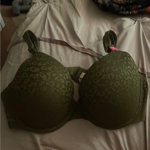 NWT Victoria’s Secret PINK Push Up Bra